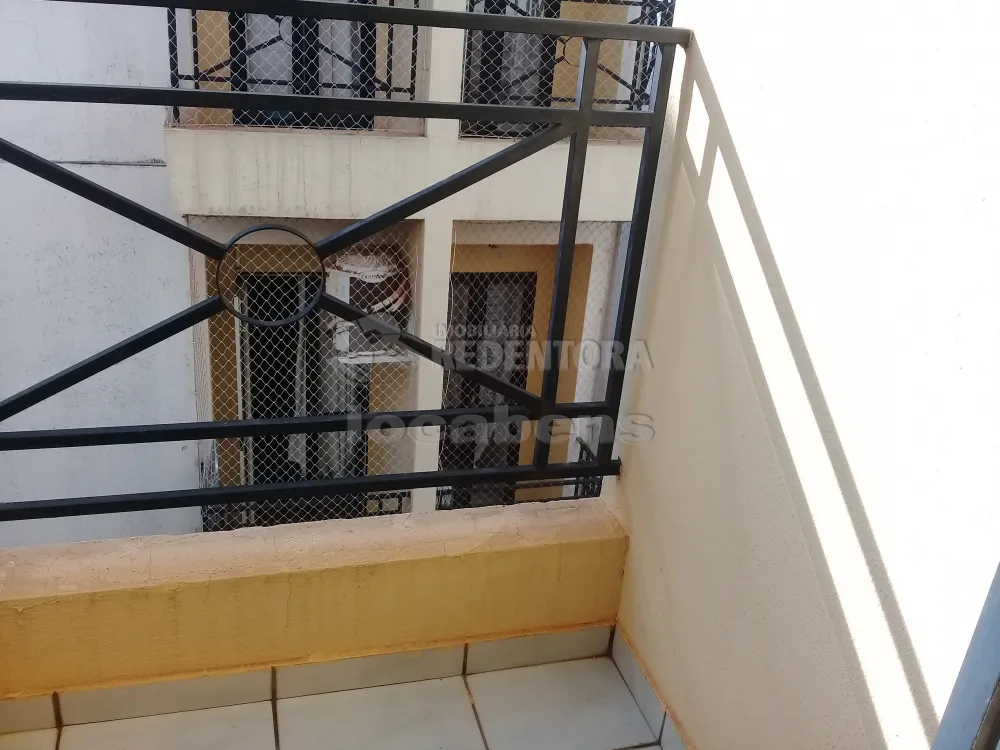 Comprar Apartamento / Padrão em São José do Rio Preto R$ 250.000,00 - Foto 5