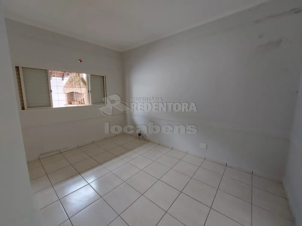 Comprar Casa / Padrão em São José do Rio Preto R$ 300.000,00 - Foto 12