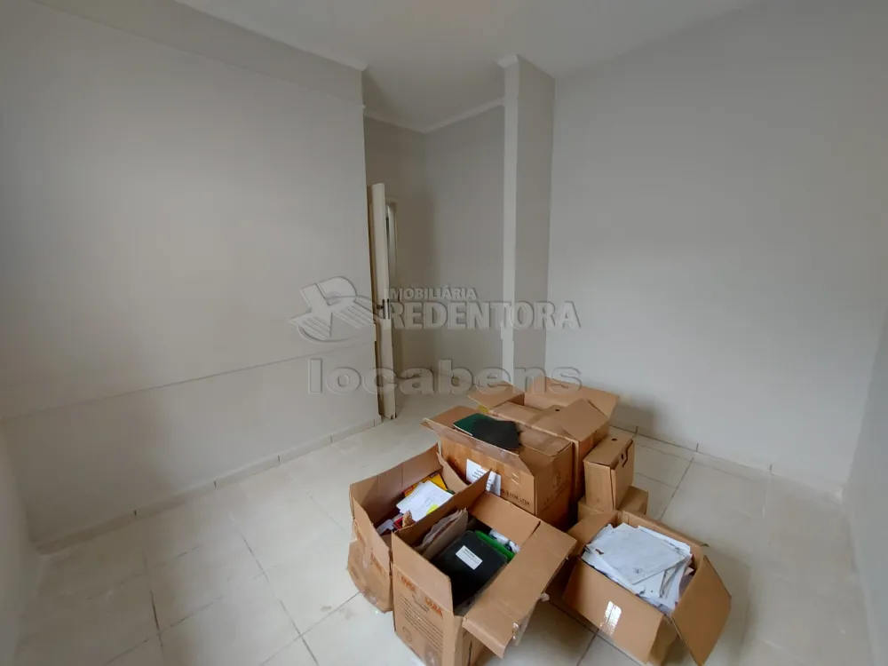 Comprar Casa / Padrão em São José do Rio Preto R$ 300.000,00 - Foto 11