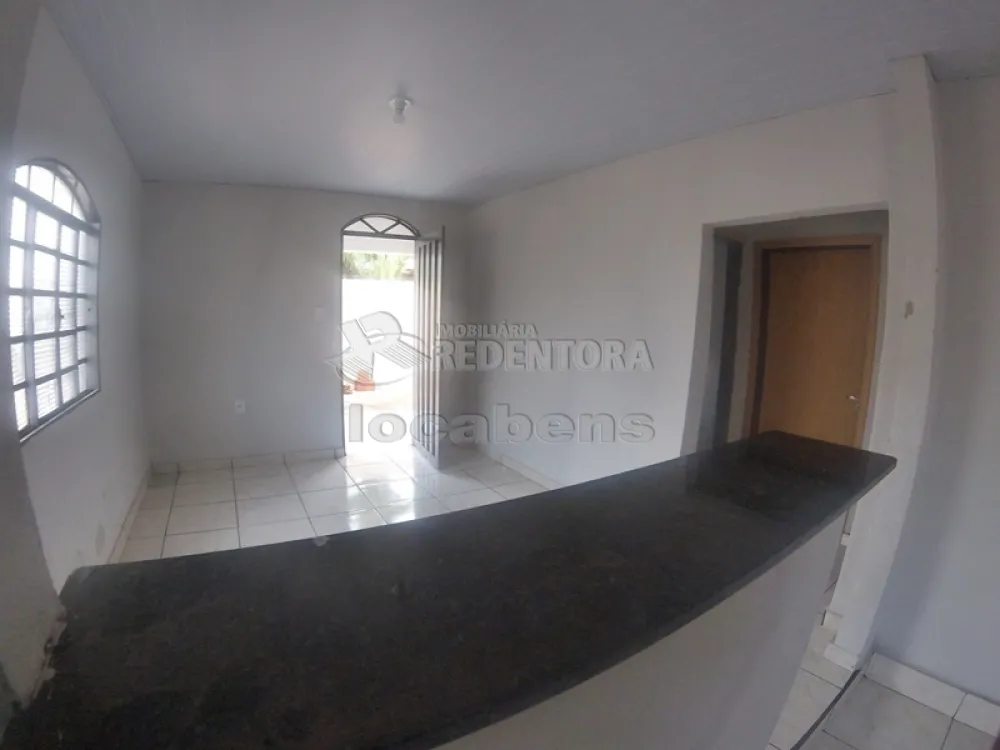 Comprar Casa / Padrão em São José do Rio Preto R$ 355.000,00 - Foto 3