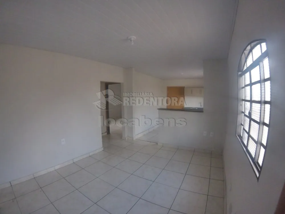 Comprar Casa / Padrão em São José do Rio Preto R$ 355.000,00 - Foto 6