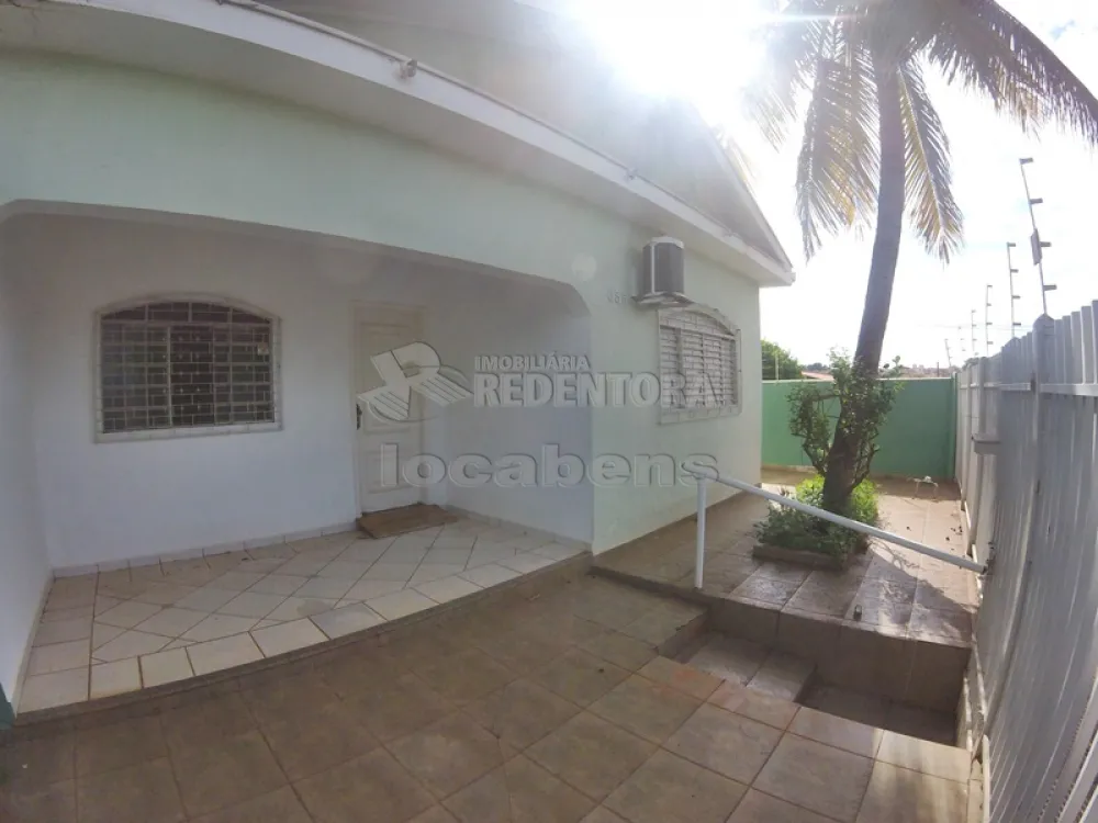 Comprar Casa / Padrão em São José do Rio Preto R$ 320.000,00 - Foto 2