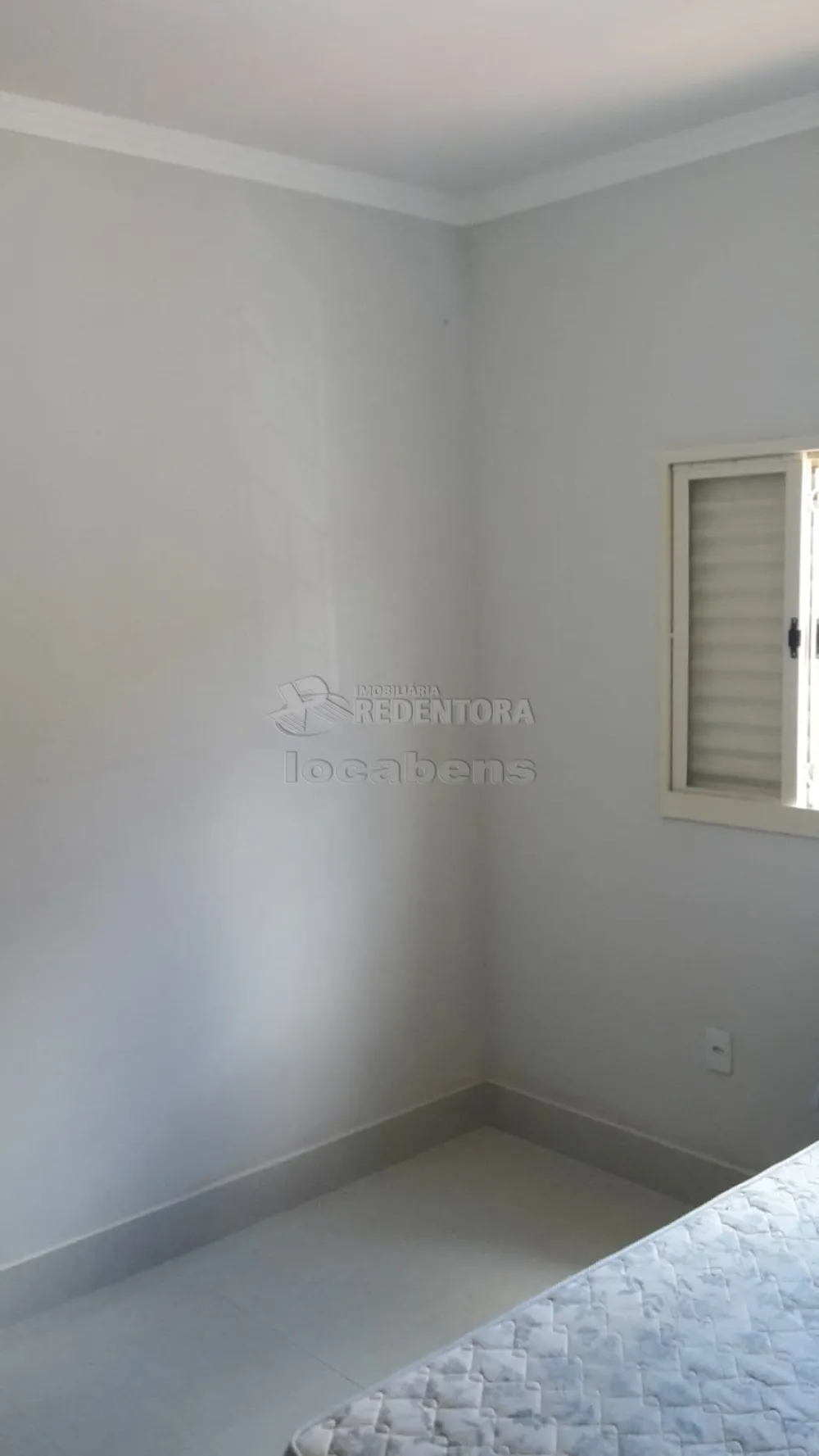 Comprar Casa / Padrão em São José do Rio Preto R$ 210.000,00 - Foto 4