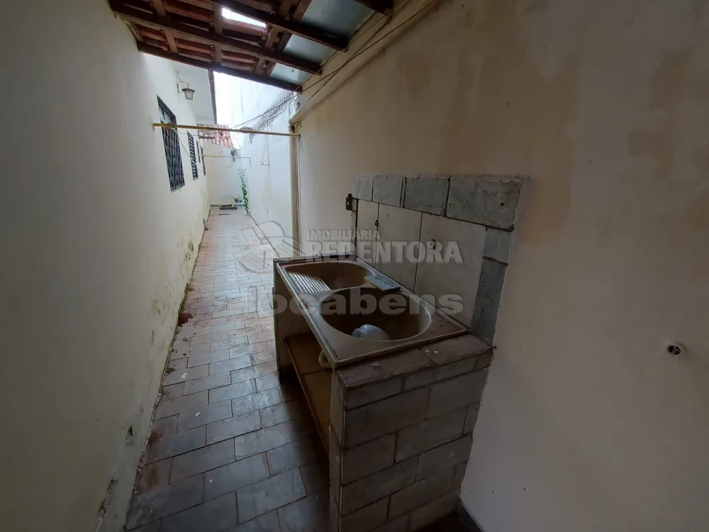 Alugar Casa / Padrão em São José do Rio Preto R$ 1.400,00 - Foto 11