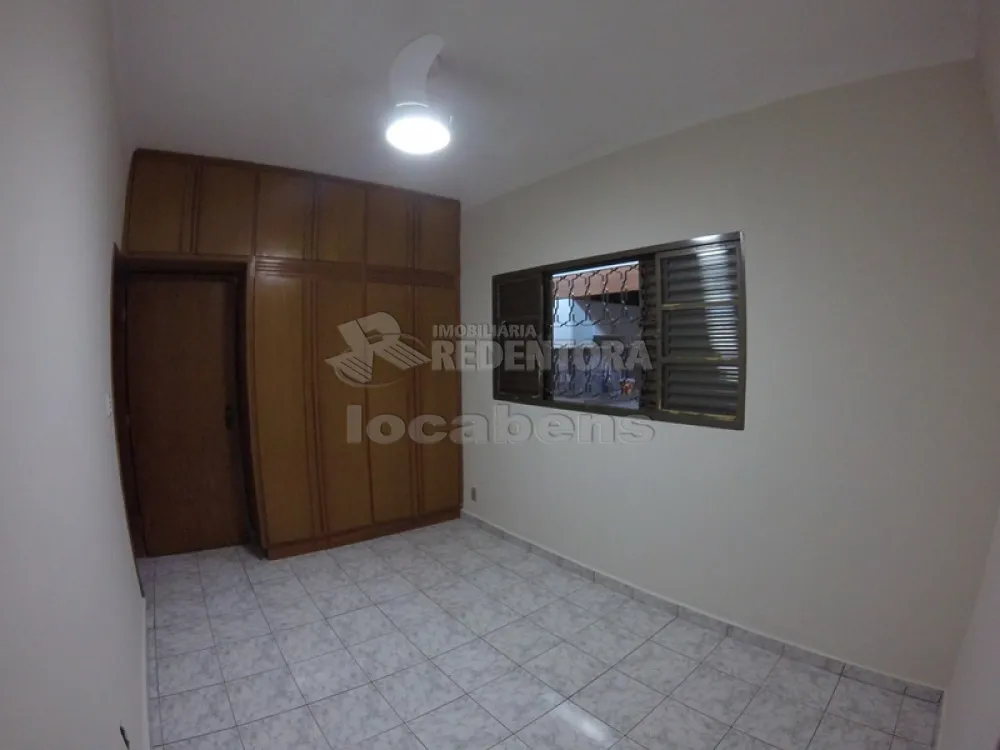 Comprar Casa / Padrão em São José do Rio Preto R$ 360.000,00 - Foto 13