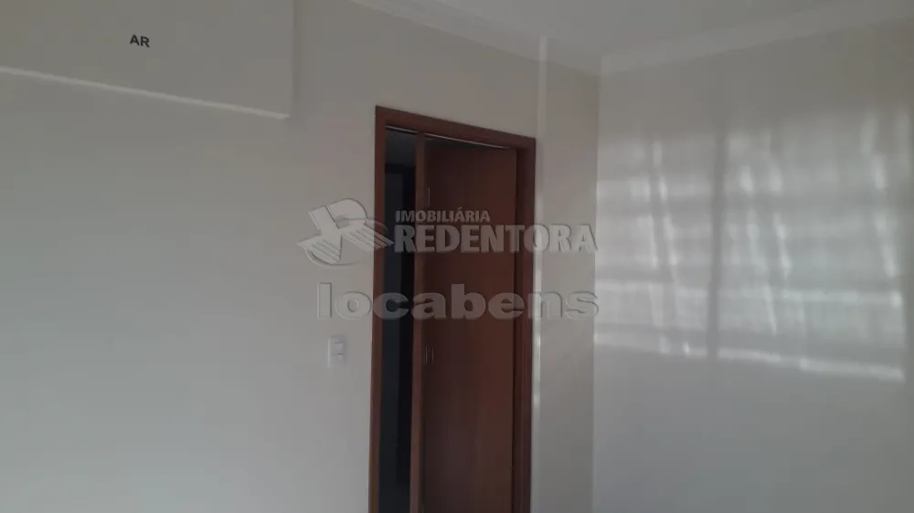 Comprar Apartamento / Padrão em São José do Rio Preto R$ 420.000,00 - Foto 7