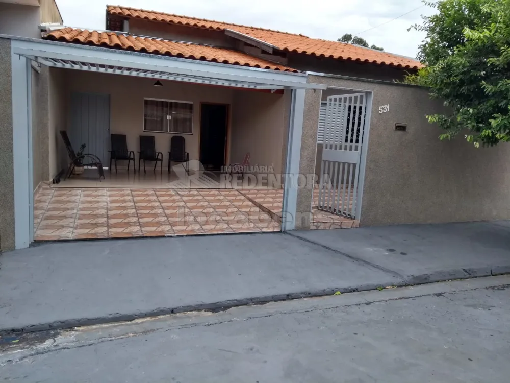 Comprar Casa / Padrão em São José do Rio Preto R$ 450.000,00 - Foto 1