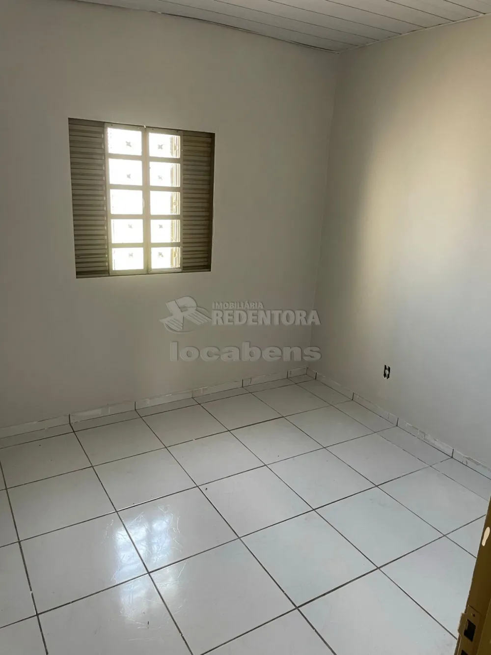 Comprar Casa / Padrão em São José do Rio Preto R$ 190.000,00 - Foto 6