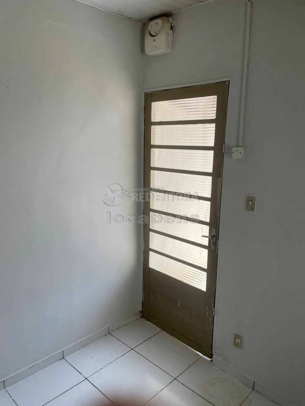 Comprar Casa / Padrão em São José do Rio Preto apenas R$ 190.000,00 - Foto 2