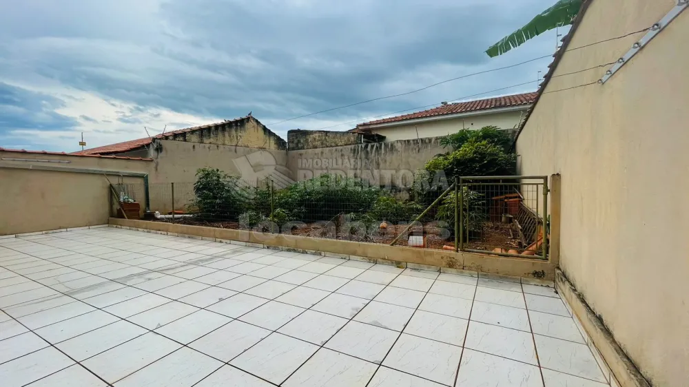 Comprar Casa / Padrão em São José do Rio Preto R$ 415.000,00 - Foto 8