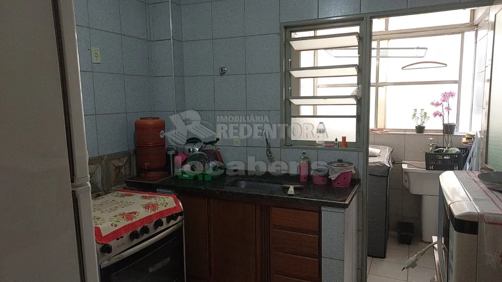 Comprar Apartamento / Padrão em São José do Rio Preto R$ 170.000,00 - Foto 4