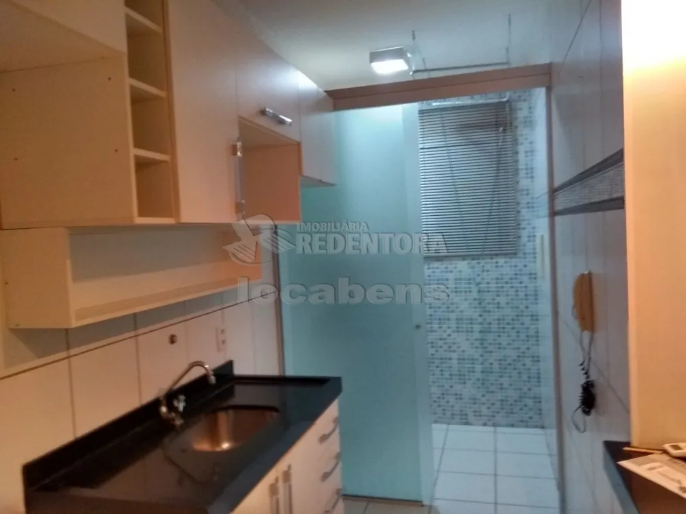 Comprar Apartamento / Padrão em São José do Rio Preto apenas R$ 230.000,00 - Foto 1