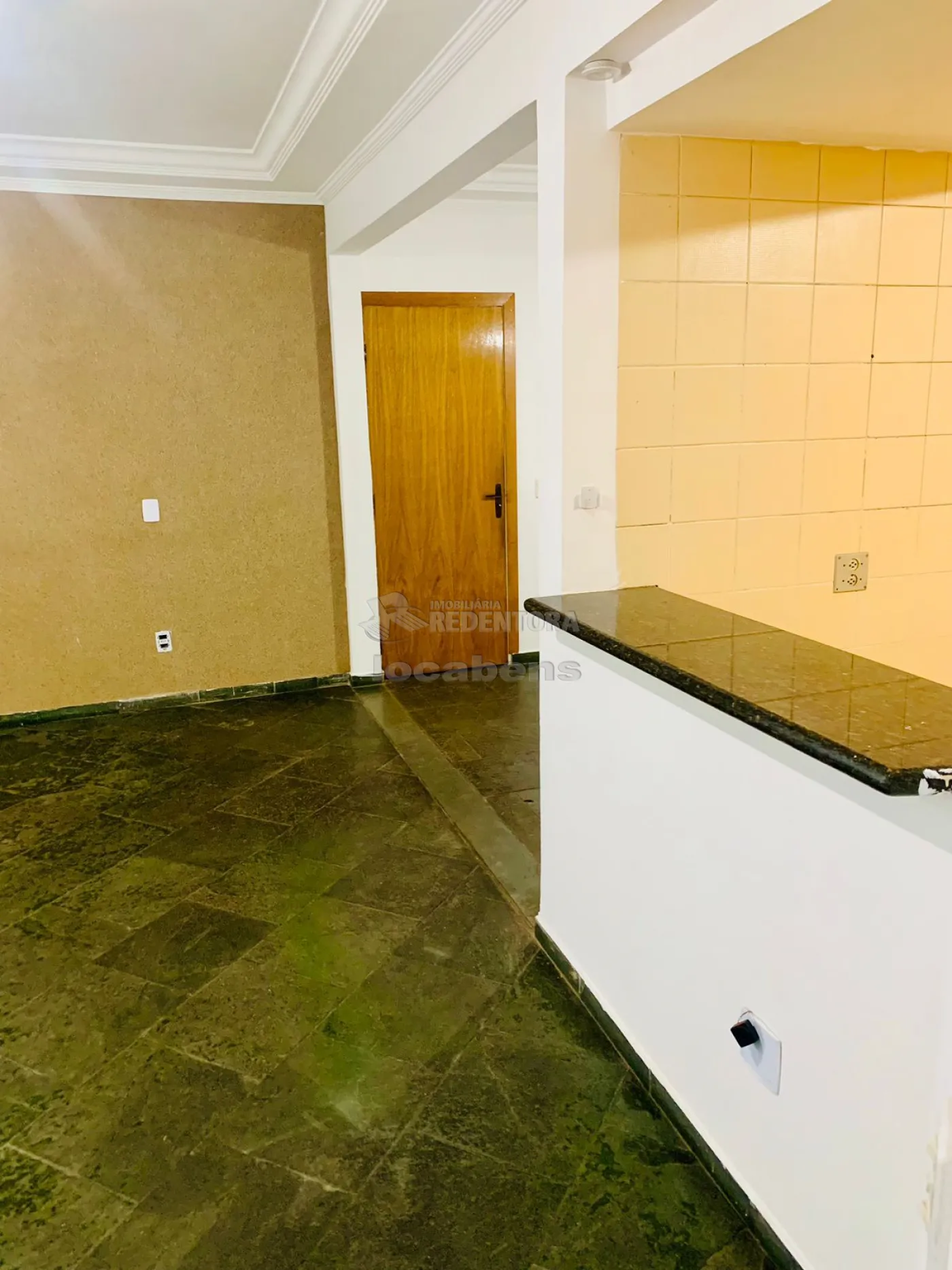 Alugar Apartamento / Padrão em São José do Rio Preto R$ 421,36 - Foto 2
