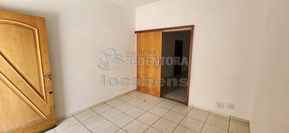 Comprar Casa / Padrão em São José do Rio Preto R$ 480.000,00 - Foto 2