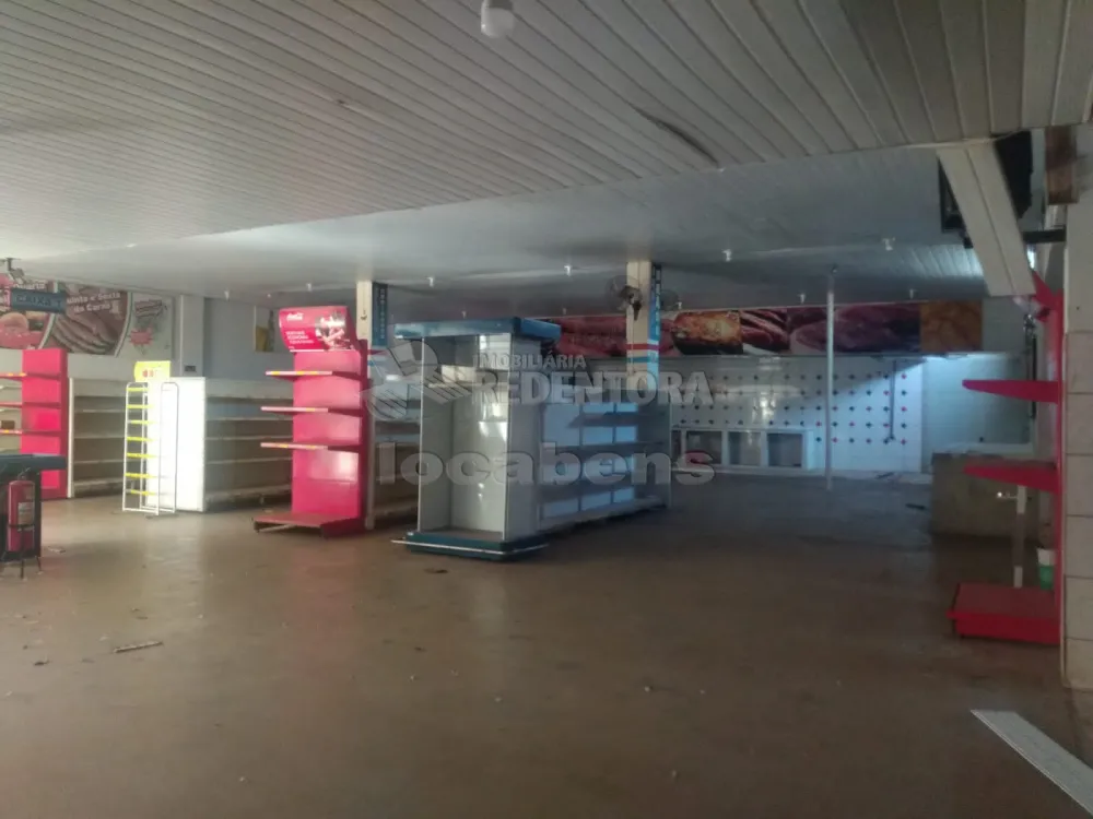 Alugar Comercial / Salão em São José do Rio Preto apenas R$ 4.400,00 - Foto 4