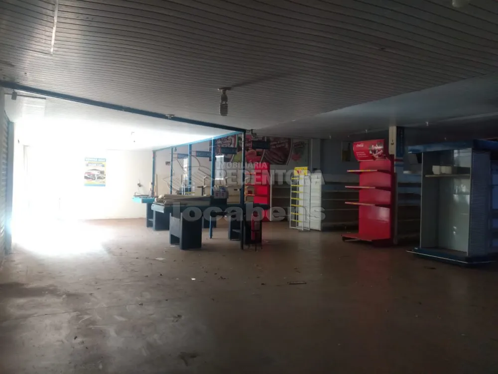 Alugar Comercial / Salão em São José do Rio Preto R$ 4.400,00 - Foto 2