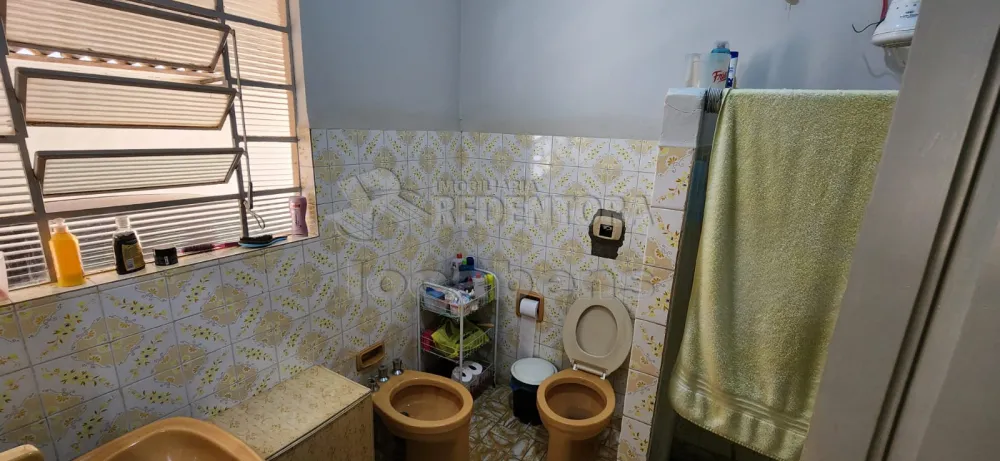 Comprar Casa / Padrão em São José do Rio Preto R$ 180.000,00 - Foto 4