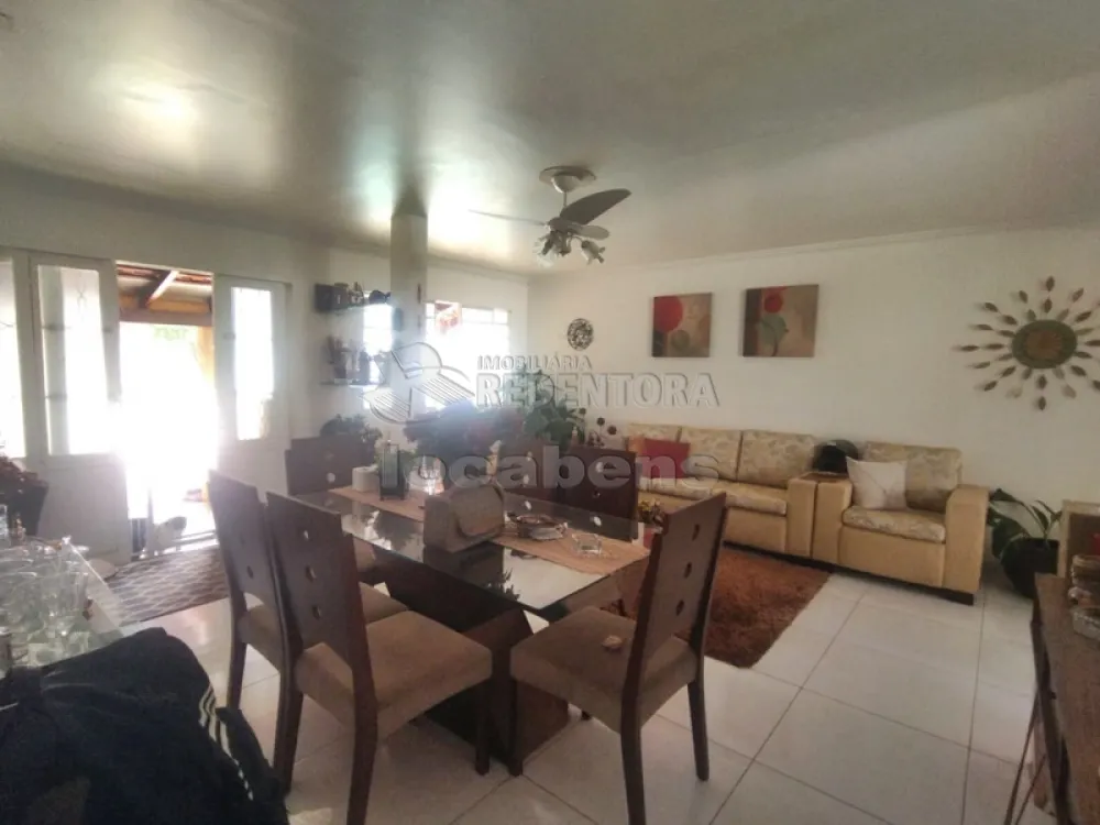 Comprar Casa / Padrão em São José do Rio Preto R$ 900.000,00 - Foto 5