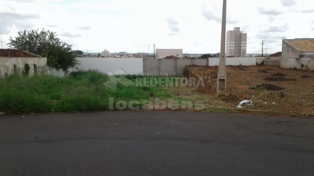 Comprar Terreno / Padrão em São José do Rio Preto R$ 160.000,00 - Foto 1