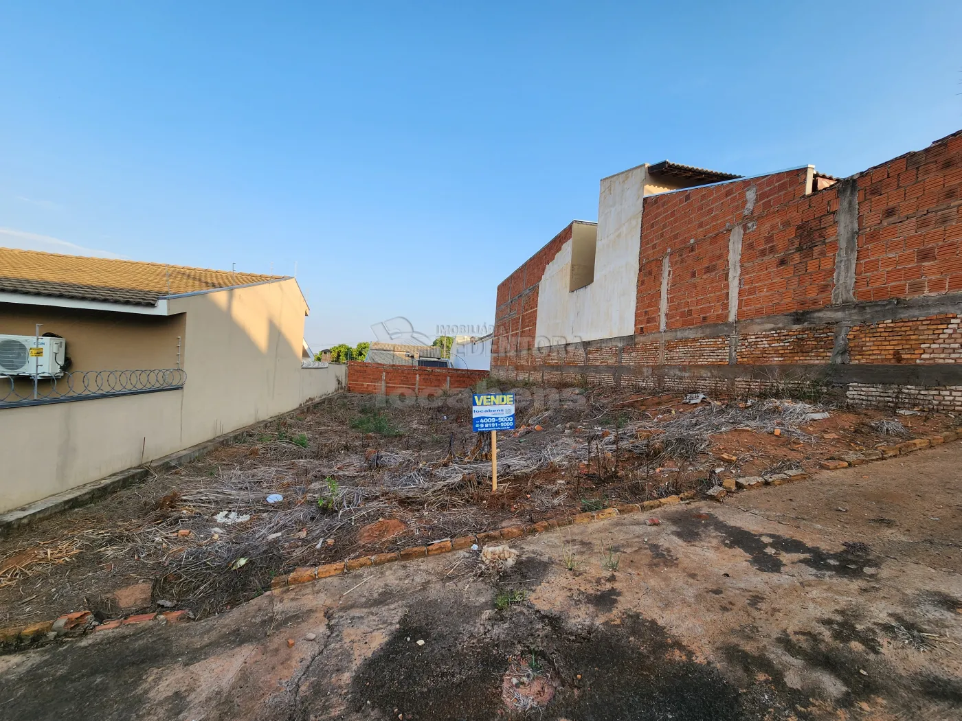 Comprar Terreno / Padrão em São José do Rio Preto R$ 140.000,00 - Foto 1