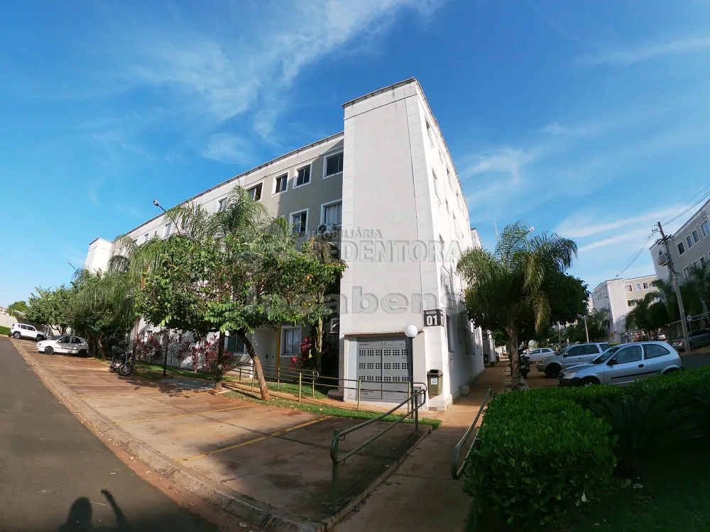 Alugar Apartamento / Padrão em São José do Rio Preto R$ 1.000,00 - Foto 16