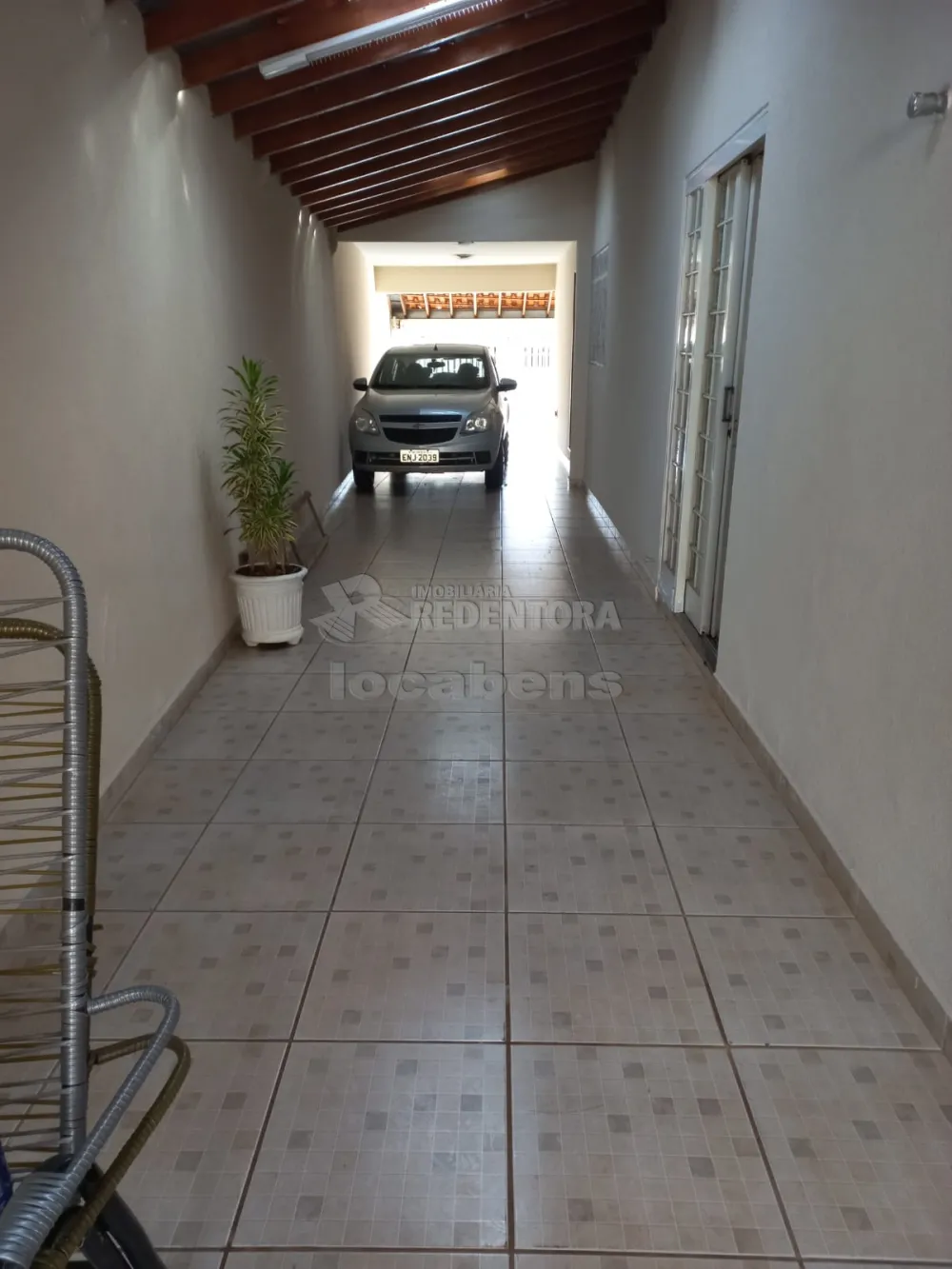 Comprar Casa / Padrão em São José do Rio Preto R$ 370.000,00 - Foto 1