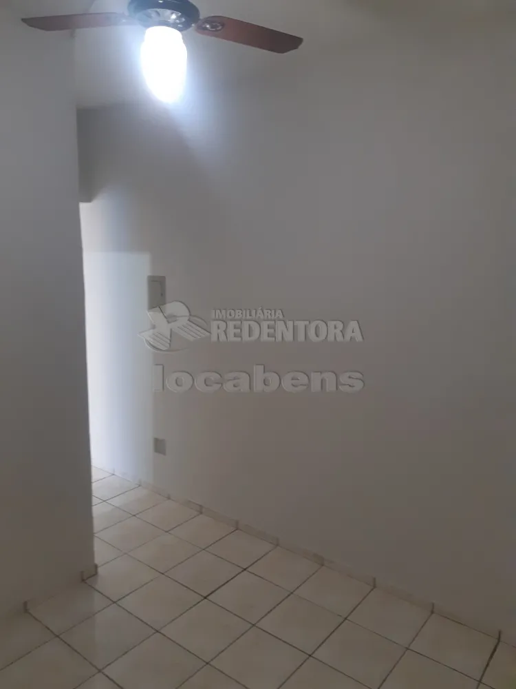 Comprar Comercial / Salão em São José do Rio Preto R$ 650.000,00 - Foto 3