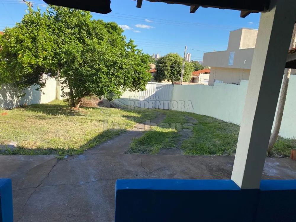 Alugar Casa / Padrão em São José do Rio Preto R$ 1.300,00 - Foto 19