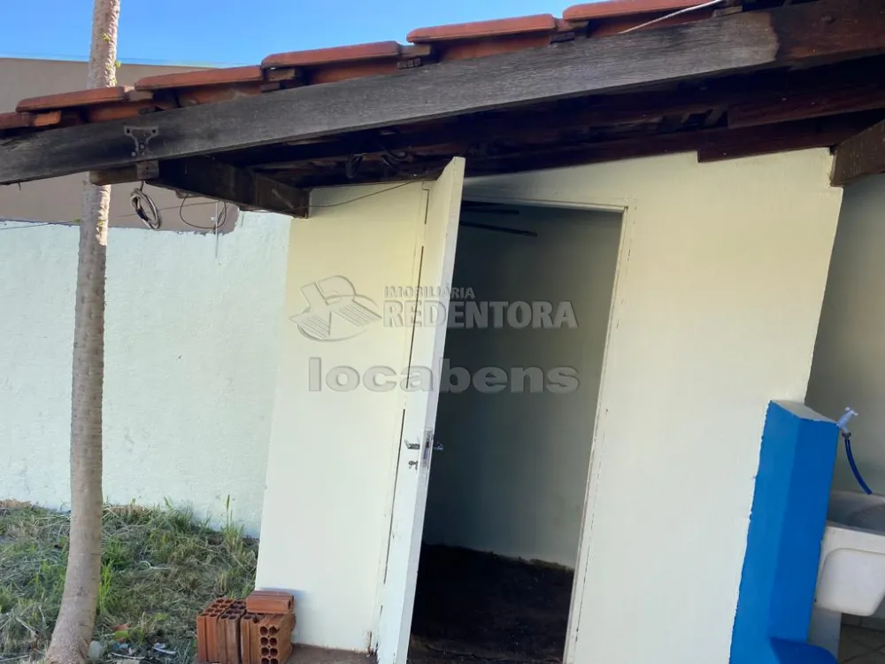 Alugar Casa / Padrão em São José do Rio Preto R$ 1.300,00 - Foto 22