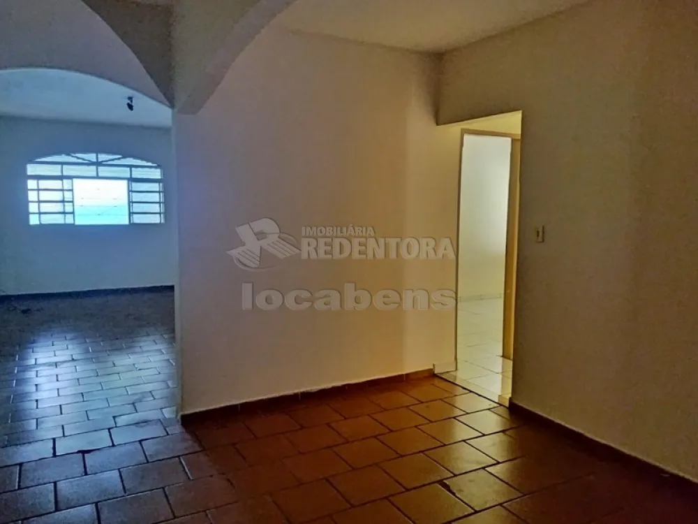 Comprar Casa / Padrão em São José do Rio Preto R$ 220.000,00 - Foto 6