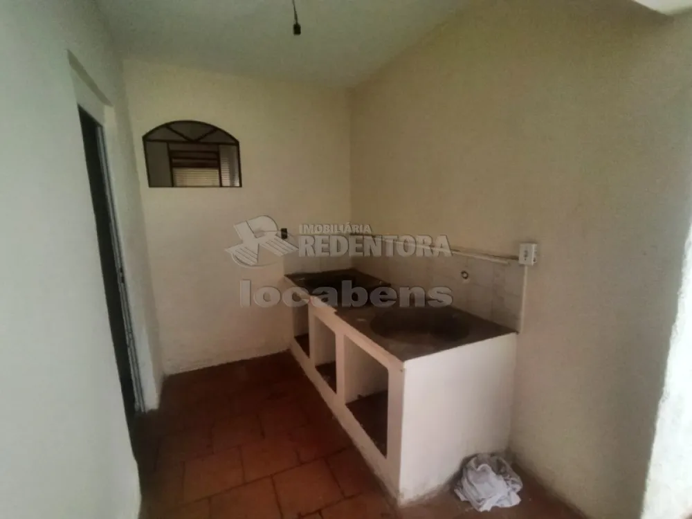 Comprar Casa / Padrão em São José do Rio Preto R$ 220.000,00 - Foto 14