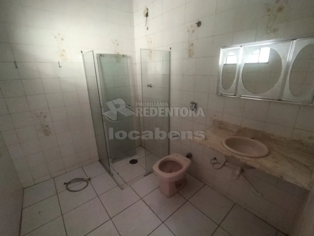 Comprar Casa / Padrão em São José do Rio Preto R$ 220.000,00 - Foto 13