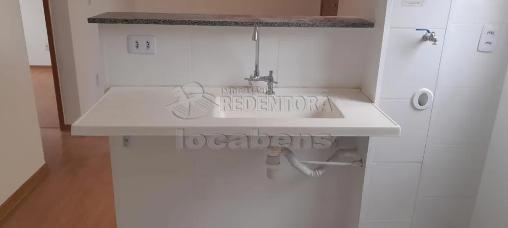 Alugar Apartamento / Padrão em São José do Rio Preto R$ 700,00 - Foto 7