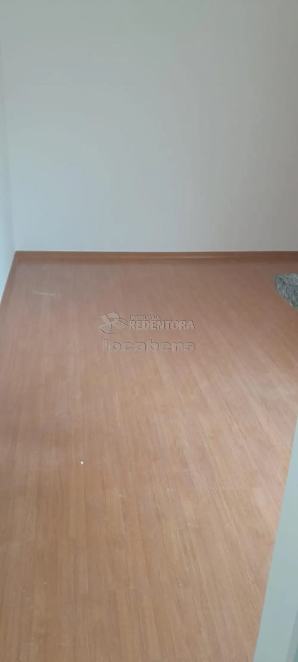 Alugar Apartamento / Padrão em São José do Rio Preto R$ 800,00 - Foto 11