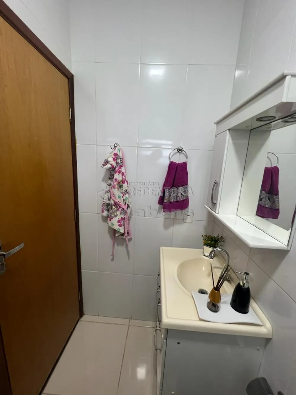 Comprar Casa / Padrão em São José do Rio Preto R$ 340.000,00 - Foto 4