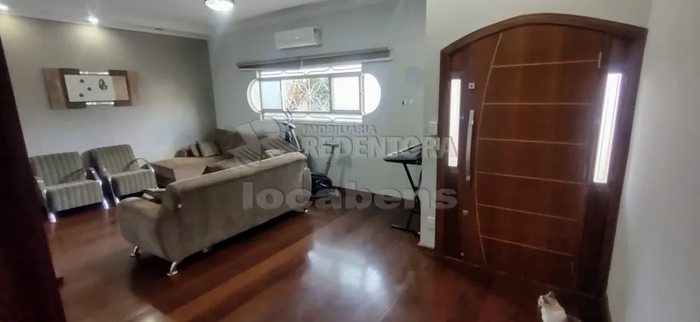 Comprar Casa / Padrão em São José do Rio Preto R$ 750.000,00 - Foto 3