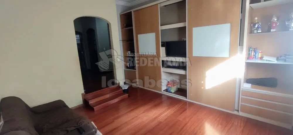 Comprar Casa / Padrão em São José do Rio Preto R$ 750.000,00 - Foto 5