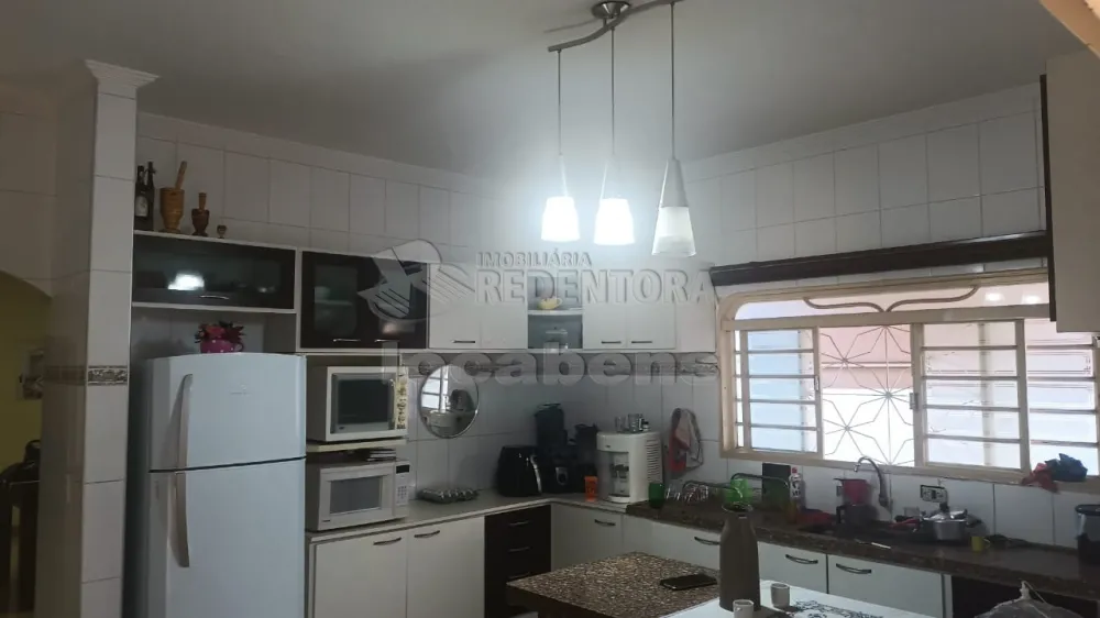 Comprar Casa / Padrão em São José do Rio Preto R$ 750.000,00 - Foto 16