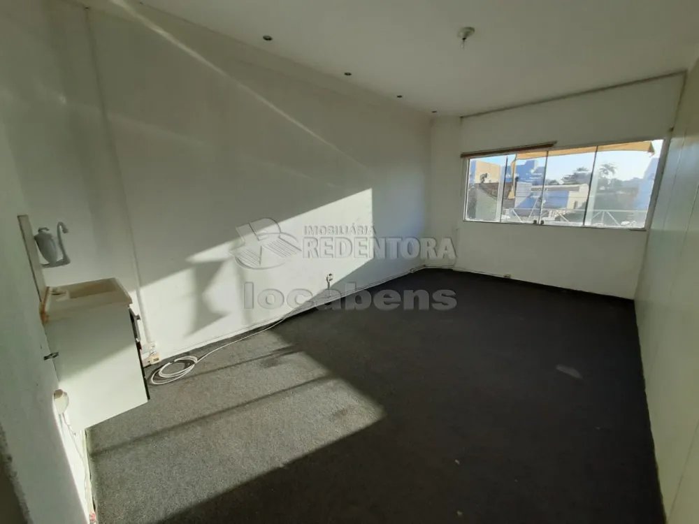 Alugar Comercial / Sala em São José do Rio Preto R$ 2.000,00 - Foto 5