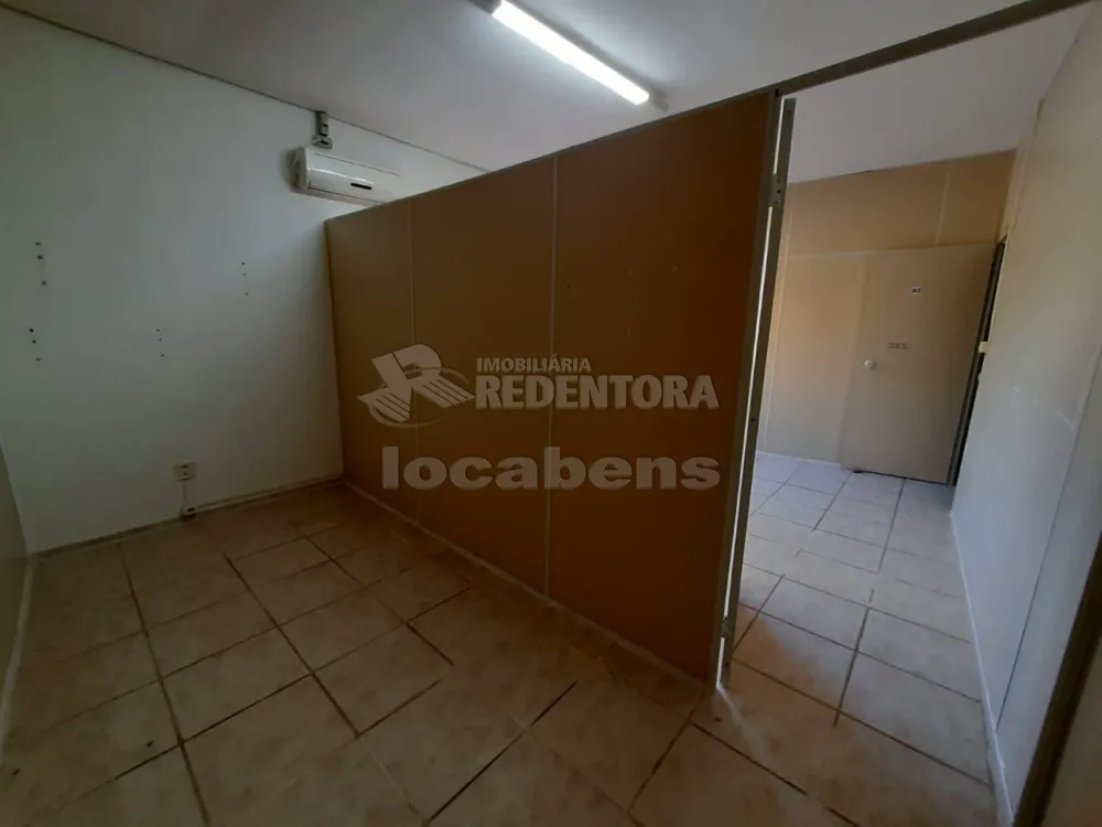 Alugar Comercial / Sala em São José do Rio Preto apenas R$ 2.000,00 - Foto 3