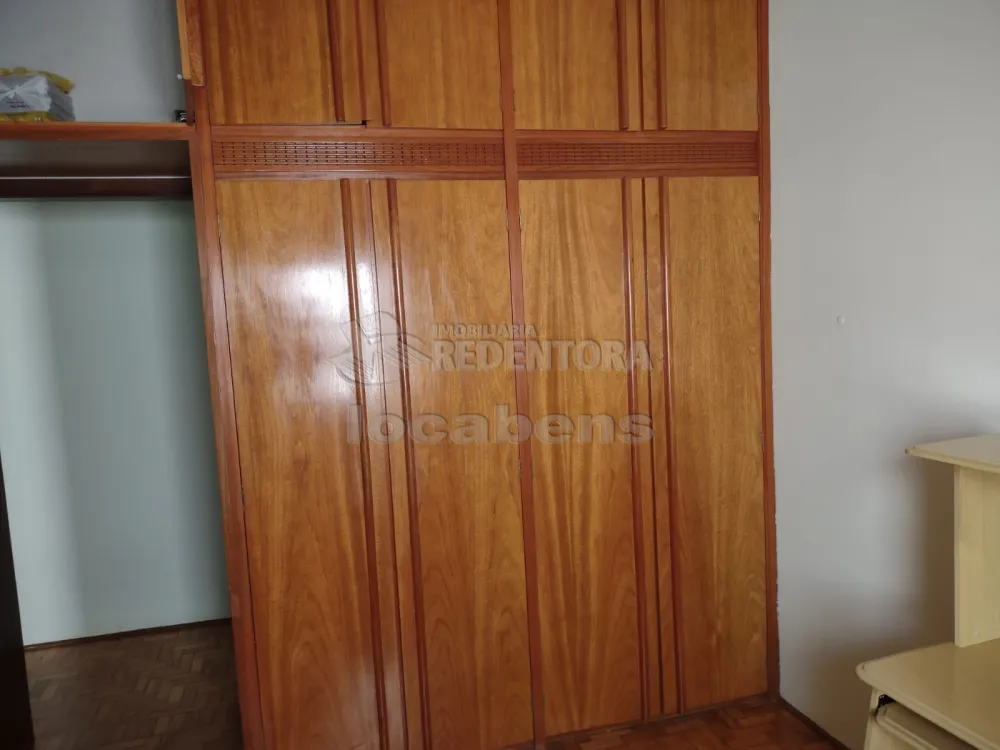 Comprar Casa / Padrão em São José do Rio Preto R$ 400.000,00 - Foto 4