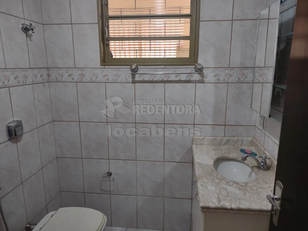 Comprar Casa / Padrão em São José do Rio Preto R$ 400.000,00 - Foto 5