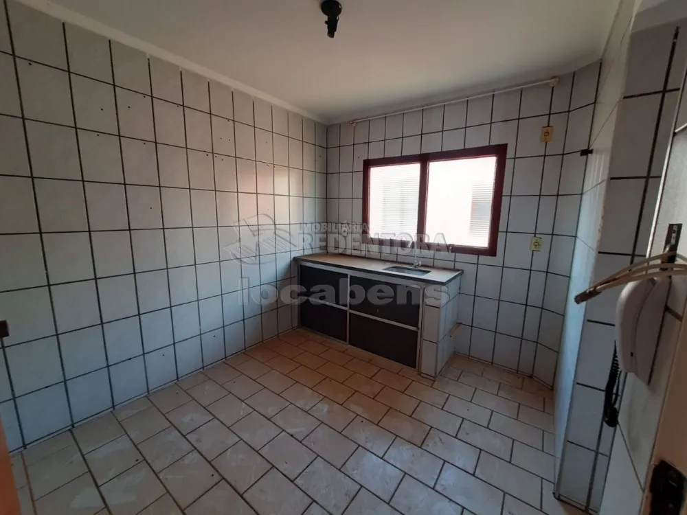 Alugar Apartamento / Padrão em São José do Rio Preto apenas R$ 1.200,00 - Foto 3