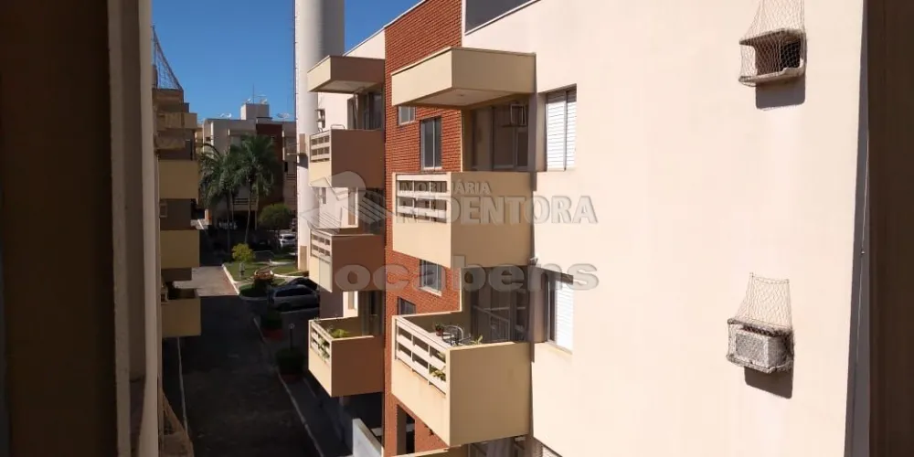 Comprar Apartamento / Padrão em São José do Rio Preto R$ 320.000,00 - Foto 5