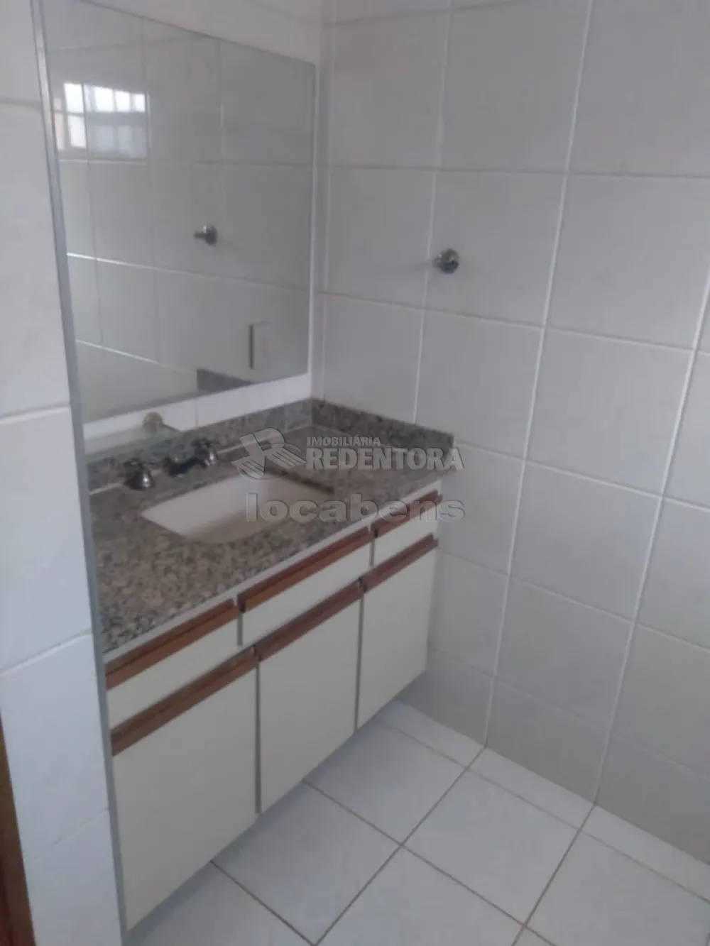 Comprar Casa / Padrão em São José do Rio Preto R$ 520.000,00 - Foto 4