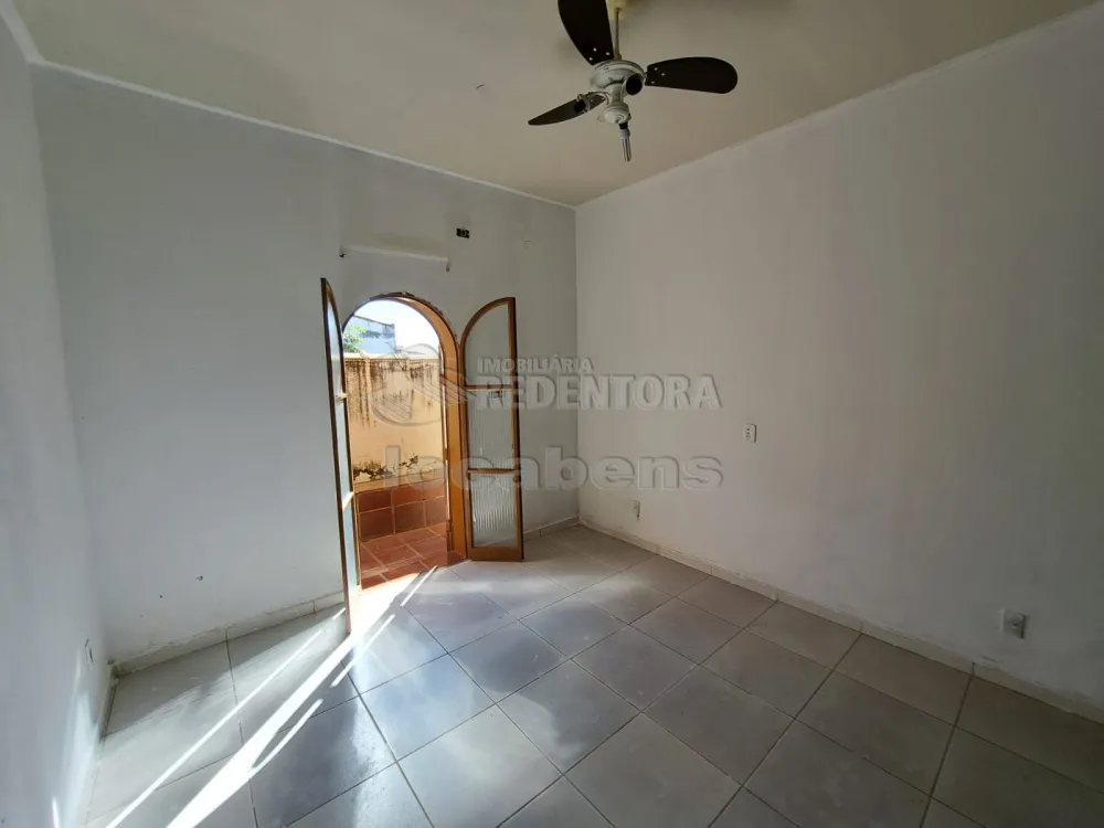 Comprar Casa / Padrão em São José do Rio Preto R$ 395.000,00 - Foto 8