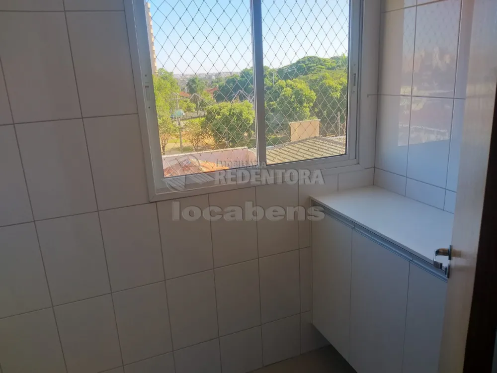 Comprar Apartamento / Padrão em São José do Rio Preto R$ 430.000,00 - Foto 7