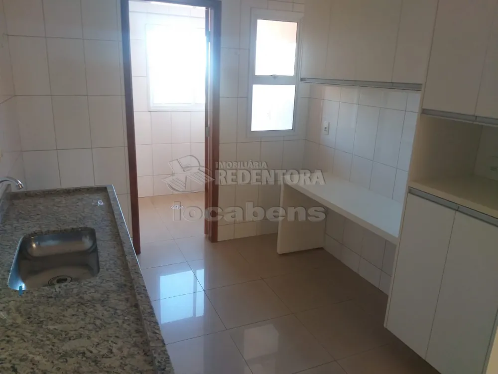 Comprar Apartamento / Padrão em São José do Rio Preto R$ 430.000,00 - Foto 3