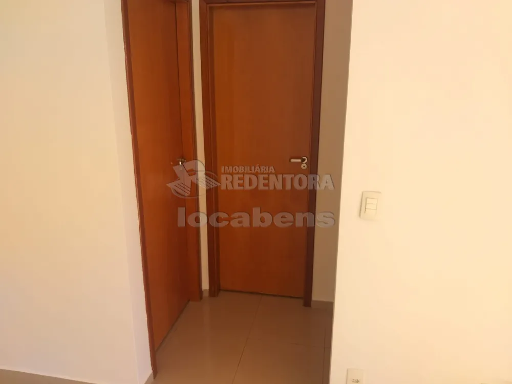 Comprar Apartamento / Padrão em São José do Rio Preto R$ 430.000,00 - Foto 12