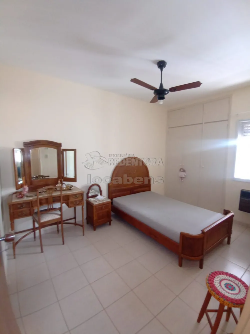 Alugar Apartamento / Padrão em São José do Rio Preto R$ 1.400,00 - Foto 2